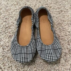 EUC Seafield Check Tieks - Size 9